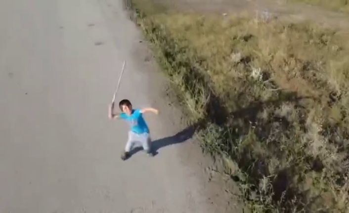 Bir çocuğun drone ile sınavı