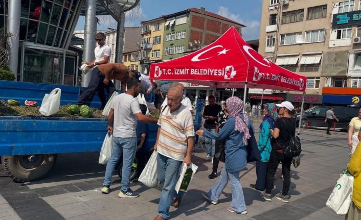 Bir kamyon dolusu dayanışma