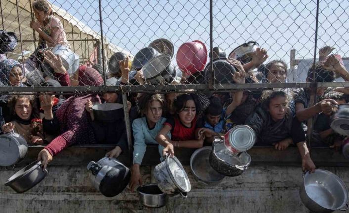 BM: "Gazze’de açlık çeken kadın ve kız çocuklarının sayısı 1 milyon"