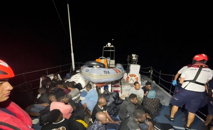 Bodrum’da 35 düzensiz göçmen kurtarıldı