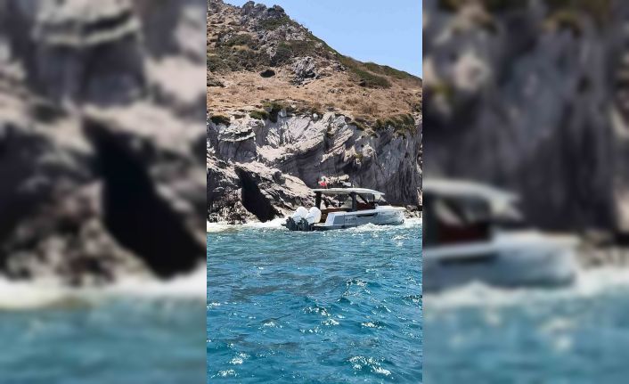 Bodrum’da arıza yapan tekne Çatal Adası’na oturdu, 3 kişi kurtarıldı