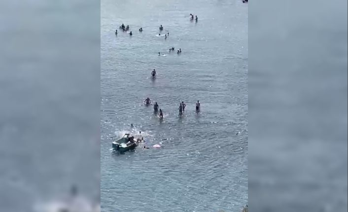 Boğulmak üzereyken son anda kurtarıldı: O anlar kamerada