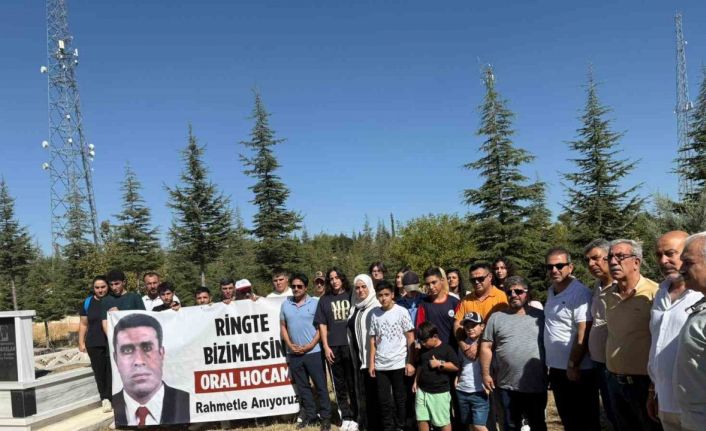 Boksör Oral Arslan kabri başında anıldı