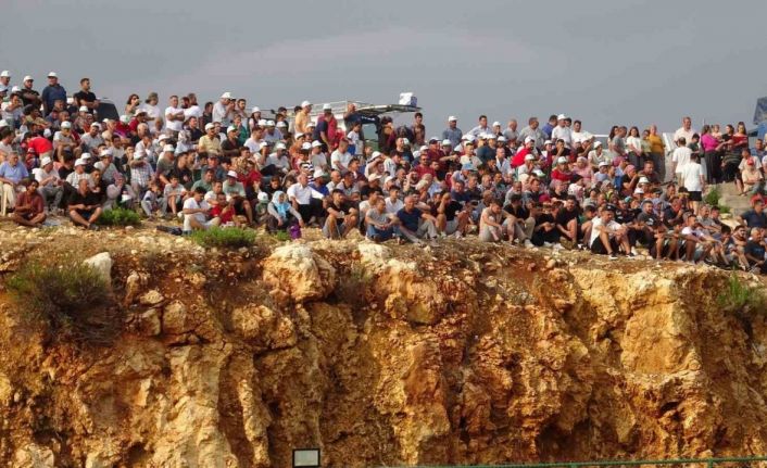Böyle futbol turnuvası görülmedi: Maçı tepelerden izlediler