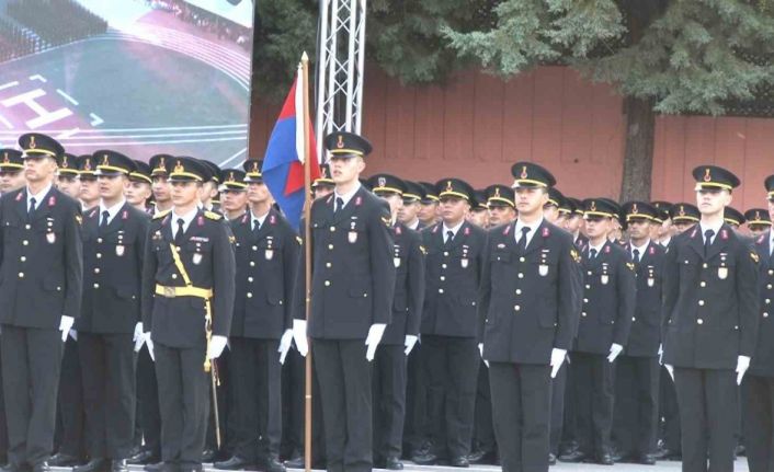 Bursa Işıklar Jandarma Astsubay Meslek Yüksekokulu’nda 781 astsubay mezun oldu