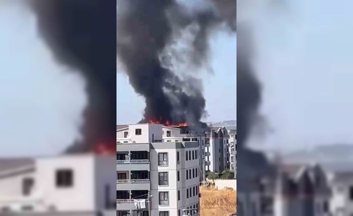 Bursa’da 6 katlı apartmanda yangın