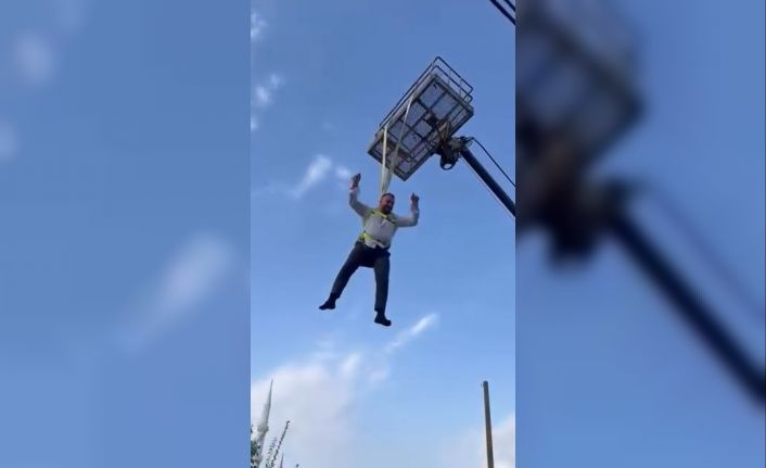 Bursa’da damadı vinçte sallandırdılar