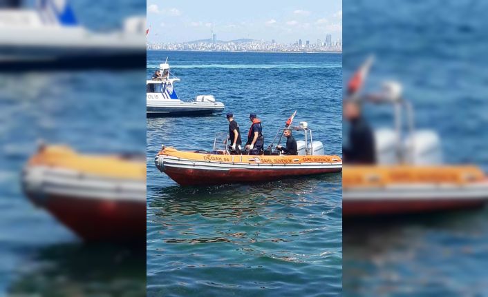 Büyükada sahilde erkek cesedi bulundu