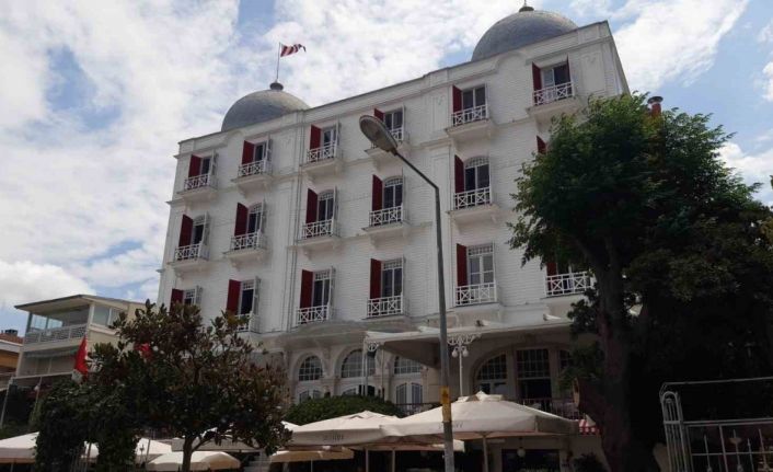 Büyükada’nın Tarihi Oteli Splendid Palas tehdit iddiasıyla gündemde