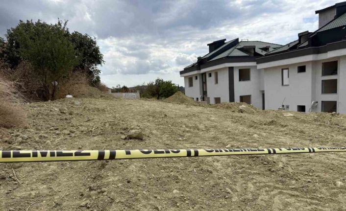 Büyükçekmece’de villa bahçesine gömülü ceset bulundu