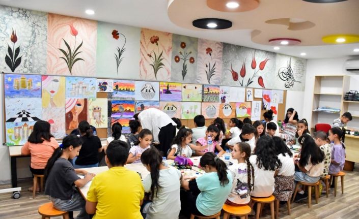 Büyükşehir Belediyesinin kurslarından 9 bin kişi yararlandı