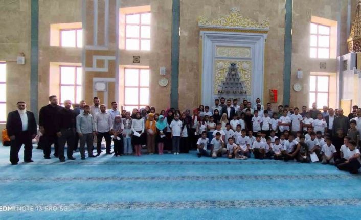 Çaldıran’da "Hadis Ezberleme Yarışması" düzenlendi