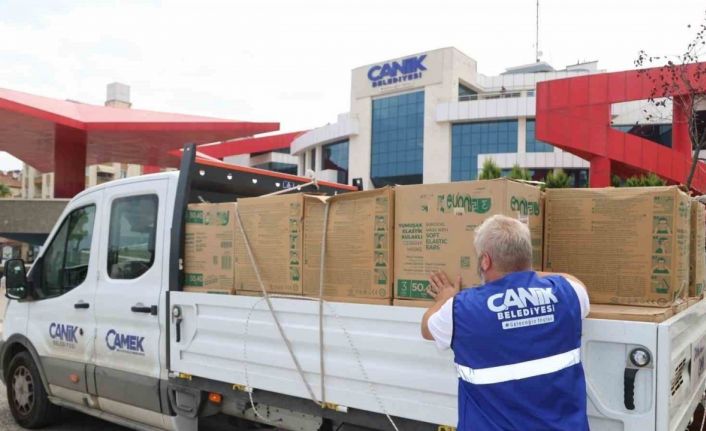 Canik Belediyesi’nden sağlık kurumlarına 100 bin maske desteği