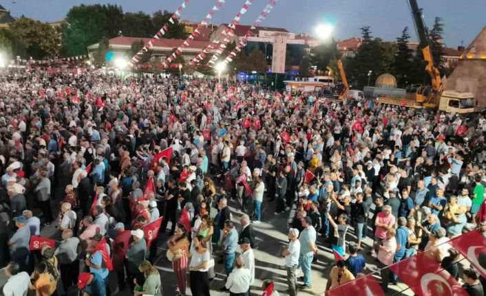 CHP Genel Başkanı Özel, Kırşehir’deki mitingde konuştu