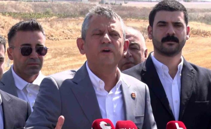 CHP Genel Başkanı Özel, "Ya içeri tıkıl ya AK Parti’ye katıl formülü ile Özlem Çerçioğlu yarın AK Parti’yi aydınlatacakmış"