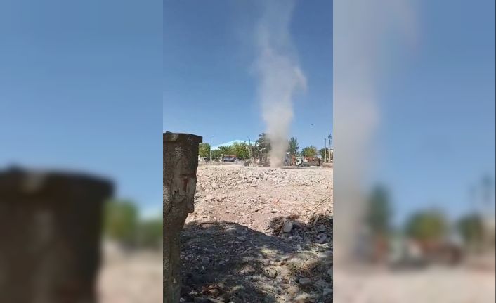 Çıkan hortumu gören çocuğun tepkisi gülümsetti