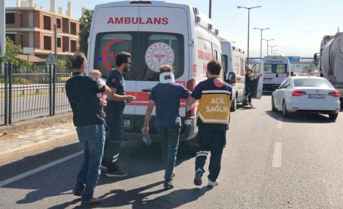 Çimento yüklü silobas otomobile çarptı: 2’si çocuk 7 kişi yaralı