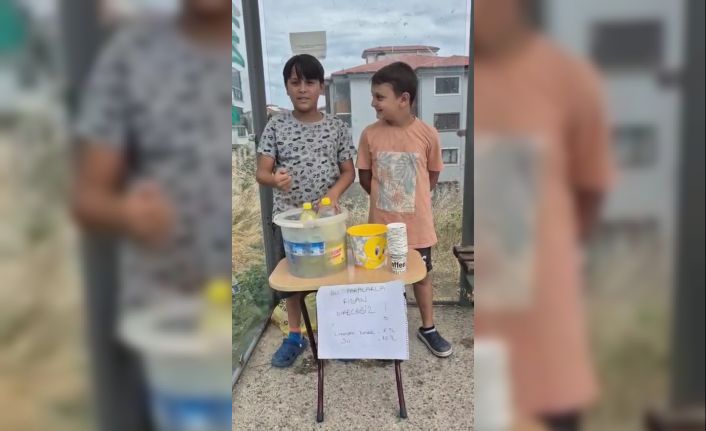 Çocuklardan örnek davranış