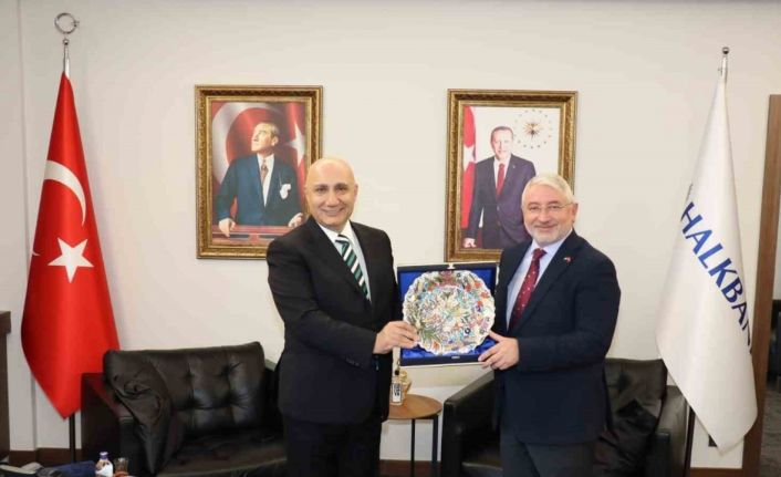 Çorum Belediyesi personeli için banka promosyonu 90 bin TL’ye yükseltildi