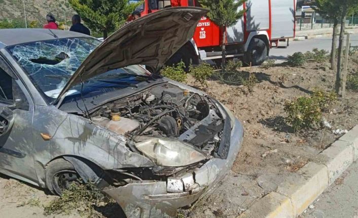 Çorum’da otomobil takla attı: 2 yaralı