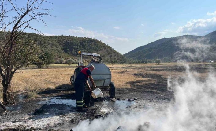 Çorum’da tarlada çıkan yangın söndürüldü
