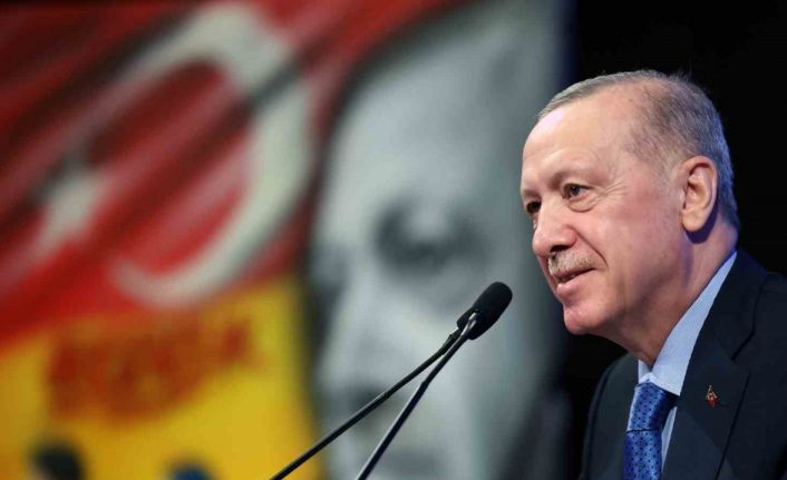 Cumhurbaşkanı Erdoğan: "Yarın da katılımlar olacak partimize, bu katılımlarla güçlenerek yolumuza devam edeceğiz"