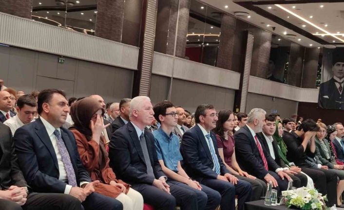 Cumhurbaşkanı Yardımcısı Yılmaz: "Dünyanın bilgi anlamında en gelişmiş ülkelerinden bir kısmı maalesef İsrail yönetimine destek oluyor"