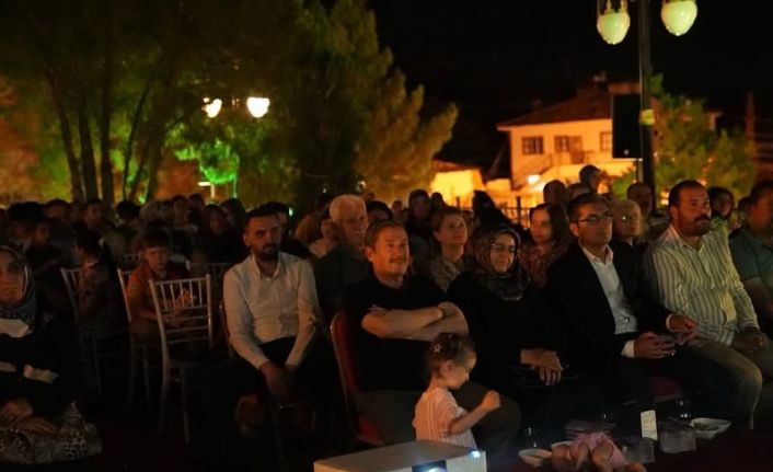 Darende’de yazlık sinema günleri başladı