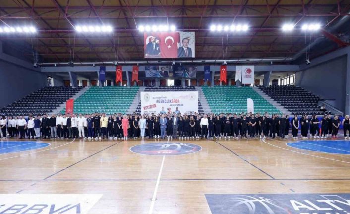 Denizli Gençlik Spor Akademisi kazandırmaya devam ediyor