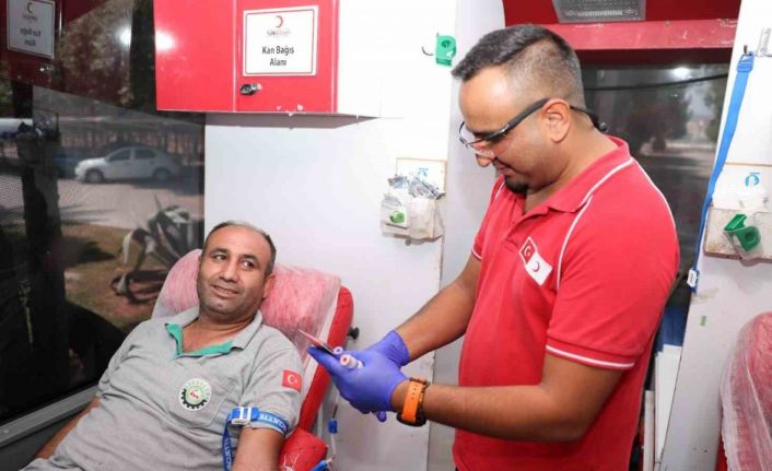 Denizli OSB’den Türk Kızılayına kan bağışı desteği
