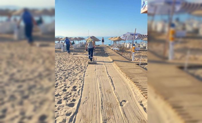 Didim sahillerinde temizlik çalışmaları aralıksız sürüyor