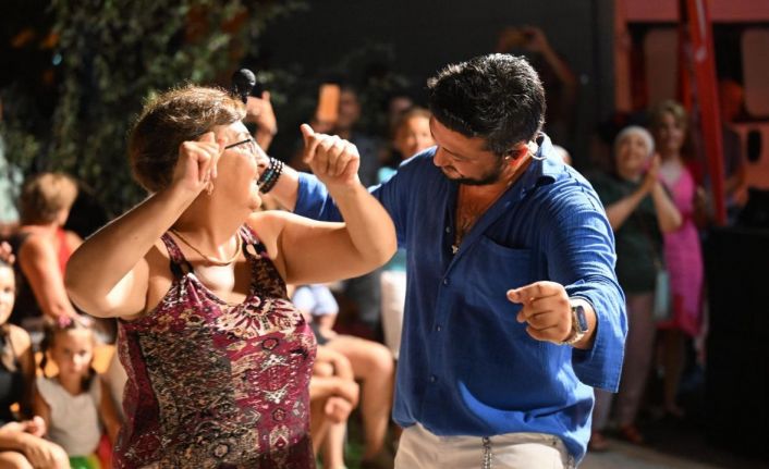 Didimliler Büyükşehir’in Yaz Konseri ile coştu