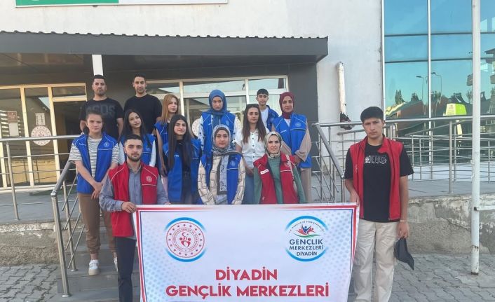 Diyadinli gençler malazgirt zaferi’nin 954. yılını kutladı