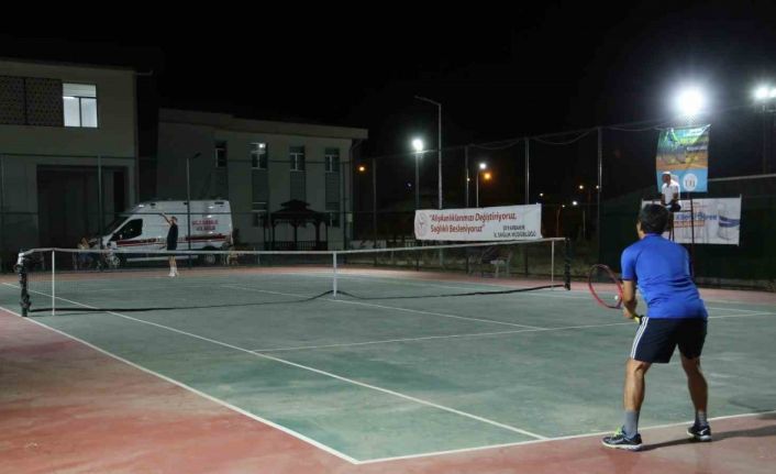Diyarbakır İl Sağlık Müdürlüğü Tenis Turnuvası başladı