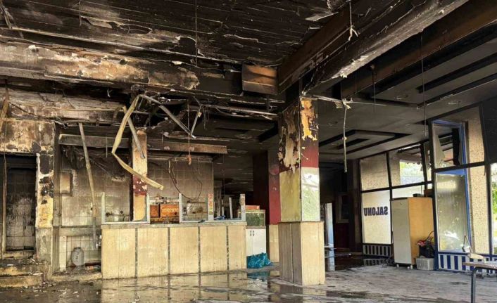 Diyarbakır’da kahvehanede elektrik panosundan çıkan yangın söndürüldü