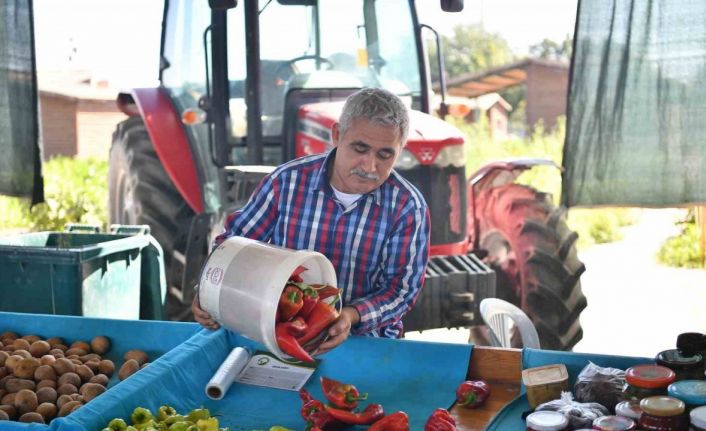 Doğal Ürünler Bahçesi ve Pazarı’na yoğun ilgi