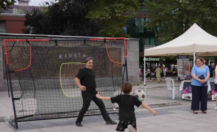 Dünya Düzce Günlerinde çocuklar sosyal ve sportif etkinliklerle eğlendi