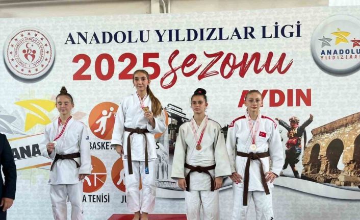 Düzce’nin Judocuları Türkiye üçüncüsü oldu