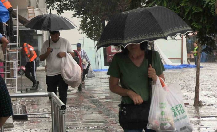Edirne’de kuraklığın ardından sağanak yağış etkili oldu