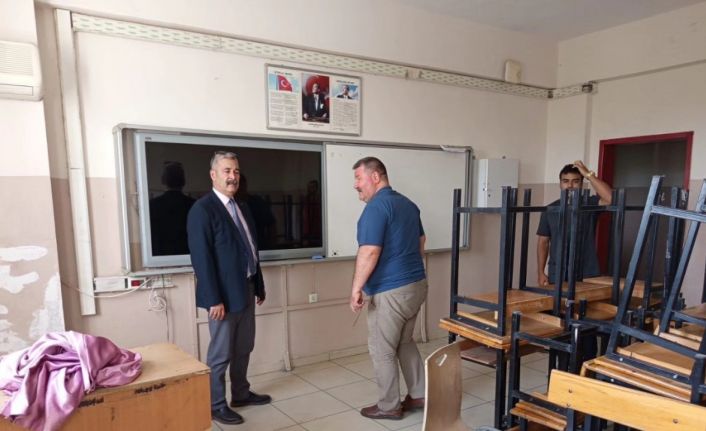 Efeler’de okullar yeni eğitim öğretim yılına hazırlanıyor