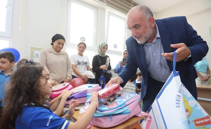 Eğitime Canik damgası