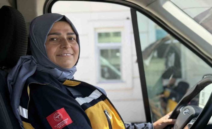 Eğitimin birincisi oldu, direksiyon başında hayat kurtarıyor