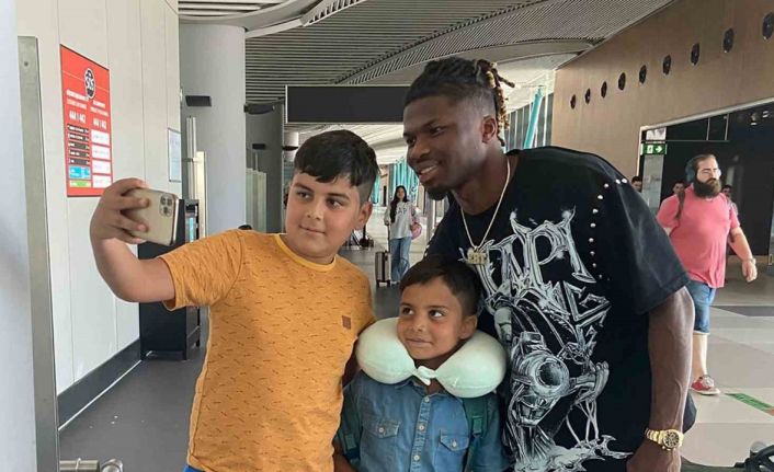 El Bilal Toure, İstanbul’da