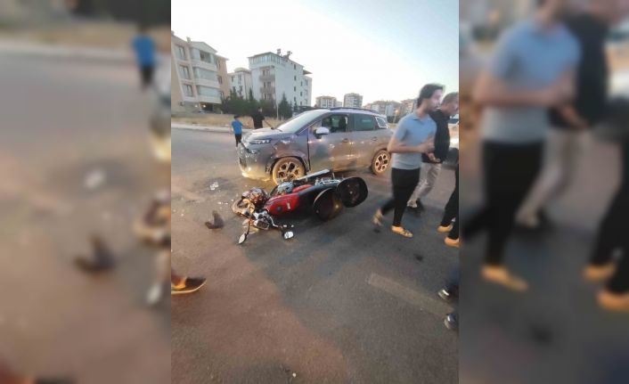 Elazığ’da otomobil ile motosiklet çarpıştı:1 yaralı