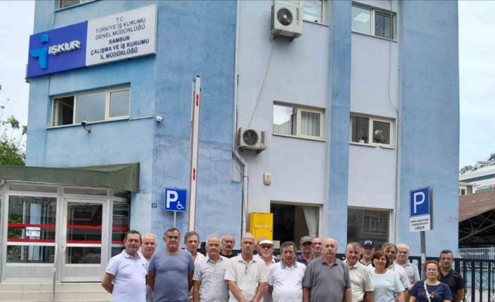 Emekli astsubaylar İŞKUR’a iş başvurusunda bulundu