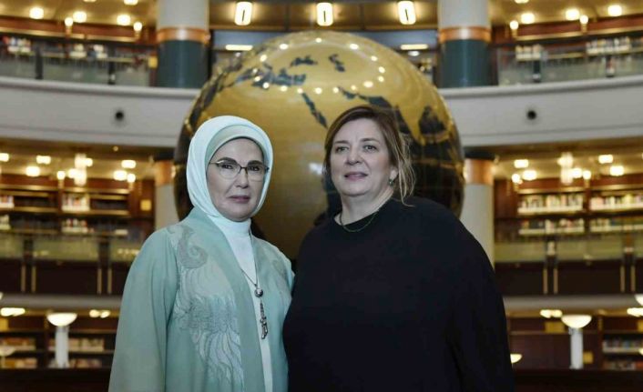 Emine Erdoğan, Gürcistan Cumhurbaşkanı Kavelashvili’nin eşiyle Millet Kütüphanesi’ni ziyaret etti