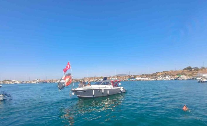 Enez’de teknelerden "Zafer Seyri"