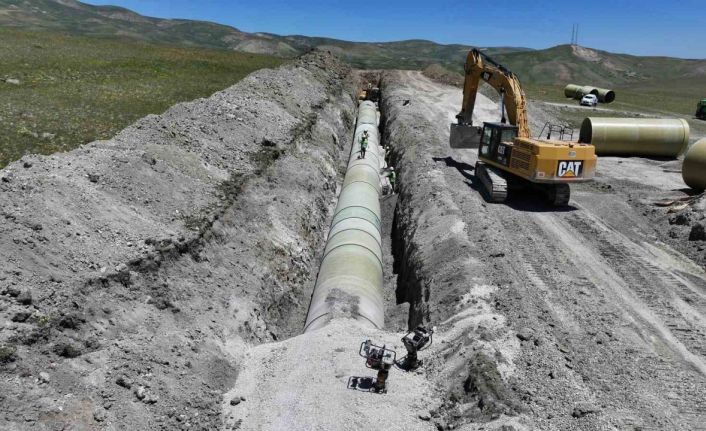 Erzincan Turnaçayırı Barajı Sulaması inşaatında çalışmalar devam ediyor