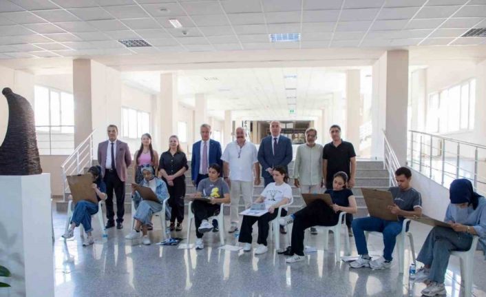 Erzincan’da güzel sanatlar için özel yetenek sınavları yapıldı