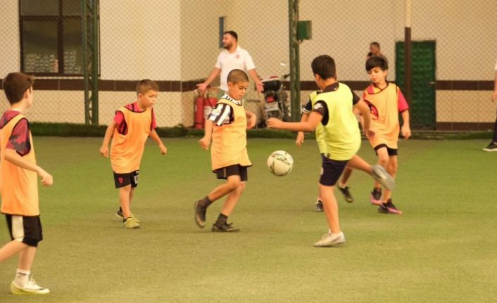 Erzincan’da yaz spor okulları devam ediyor